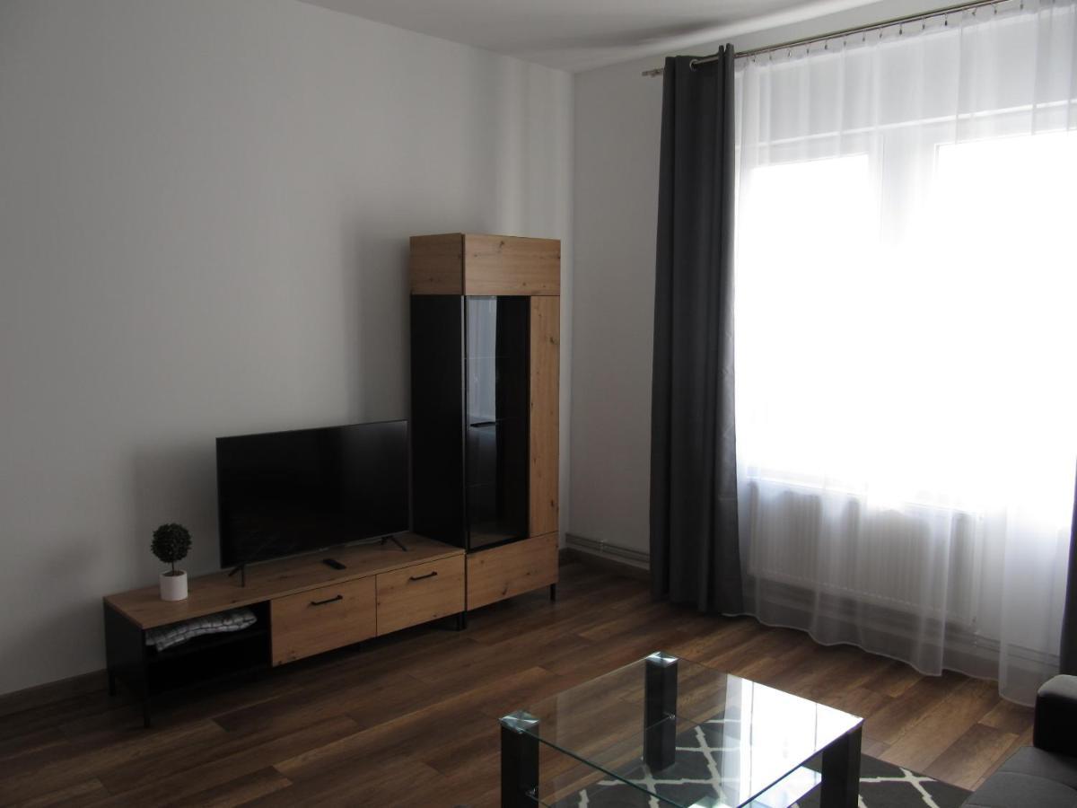 Löbau Appartment Ipsum מראה חיצוני תמונה