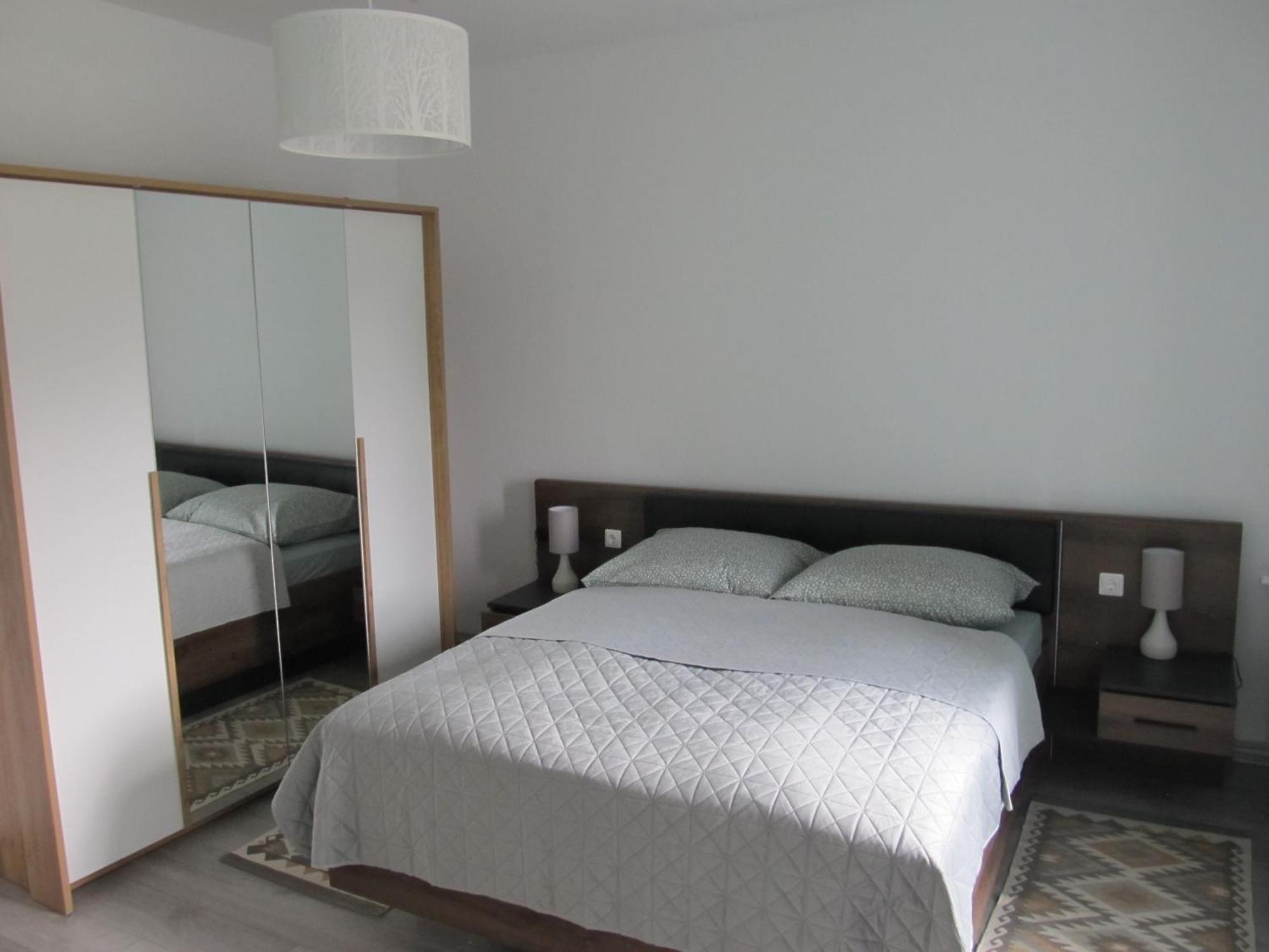Löbau Appartment Ipsum מראה חיצוני תמונה