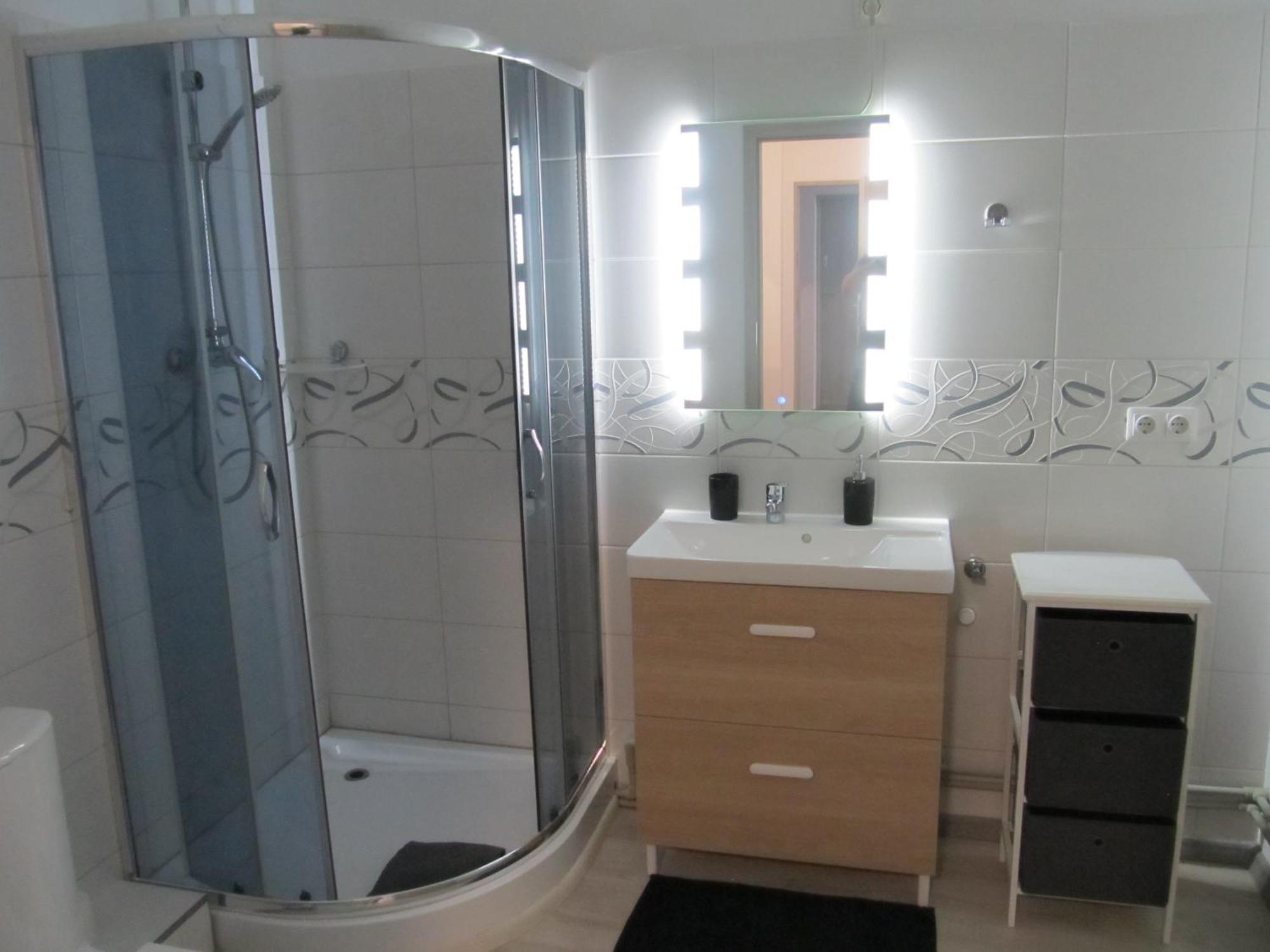 Löbau Appartment Ipsum מראה חיצוני תמונה